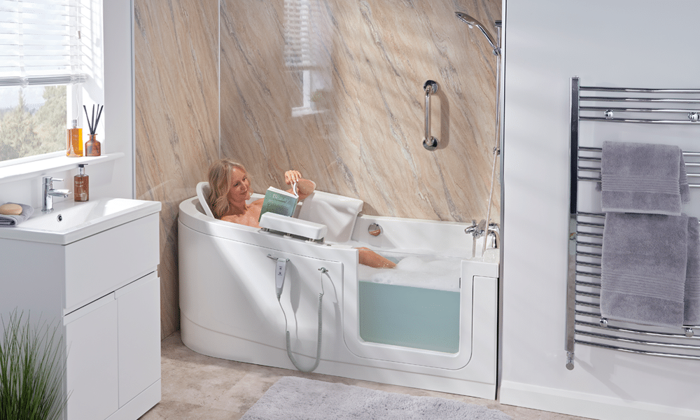 Moritz walk-in bath